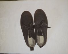 "Vtg women`s chestnut brown suede leather shoes. Italian lace up sneakers. Made in Italy. EU size 36. European flat heels shoes. condition: a little used shoes. Look photos, please. measurements: outsole length 26 cm / 10.1\" in heels height 2 cm / 0.8\" in EU size 36 (labeled size) 3.5 UK (labeled size) US 5.5" Brown Suede Lined Lace-up Shoes, Brown Lace-up Shoes With Suede Lining, Brown Suede Lace-up Shoes With Almond Toe, Brown Suede Ankle-high Leather Shoes, Vintage Brown Suede Leather Shoes, Brown Suede Vintage Leather Shoes, Brown Suede High-top Leather Shoes, Womens Leather Booties, Flat Heels