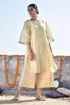 Shop for Kanika Sharma Yellow Chanderi Kurta And Palazzo Set for Women Online at Aza Fashions Kurta And Palazzo, Women Kurta, Indo Western Dress, A Line Kurta, Palazzo Set, Utsav Fashion, Handwoven Fabric, Straight Kurta, Indian Fashion Designers