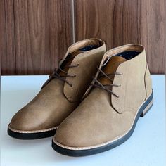 Brand New - Hawker Rye Hirema Classic Chukka Men’s Shoe Size 8 Casual Lace-up Chukka Boots For Business Casual, Black Caterpillar, Caterpillar Boots, Anderson Bean Boots, Good Work Boots, Tommy Hilfiger Boots, Brown Heeled Boots, Alligator Boots, Low Ankle Boots