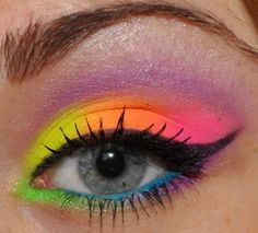 .#Coachella #UrbanDecay #electric Punk Makeup, Hippie Nails, Unique Makeup, Makeup Eyes