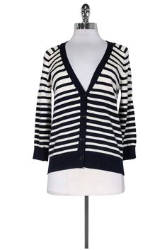 Current Boutique-Vince - White & Navy Striped Cardigan Sz S Striped V-neck Cardigan For Work, Chic Striped Cardigan For Spring, Spring Striped Workwear Cardigan, Striped V-neck Cardigan For Spring, Casual Striped V-neck Cardigan, Chic Cotton V-neck Cardigan, Fitted Navy Cardigan For Spring, Casual Striped Cotton Cardigan, Cotton V-neck Cardigan For Day Out