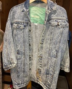 Vintage 1980's oversized Jordache brand jean jacket. This beauty is the epitome of the early 1980's. The acid wash with button up closure in a baggy oversized fit. This jacket is in great condition with nice overall wear. All buttons are present. There is an area of discoloration at the bottom edge of the jacket and some minor age related discoloration in other areas. This is normal for the age of the garment. This is a heavy weight jean and a great addition to anyones closet. This is a size large. Jordache Jeans, Oversized Jacket, Acid Wash, Jeans Brands, The Age, Heavy Weight, Jean Jacket, Vintage Outfits, Art Collection