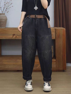 Style:	Street Material:	Denim Pattern:	Solid Color Length:	Full Length Closure Type:	Button Silhouette:	Loose Gender:	Female Season:	Spring/Fall  #pants #jeans #straightleg #stonewash Baggy Straight Leg Jeans, Mon Jeans, Baggy Jeans Outfit, Women In Black, Denim Pattern, Balloon Pants, Chic Gowns, Fall Pants, Oversized Jeans