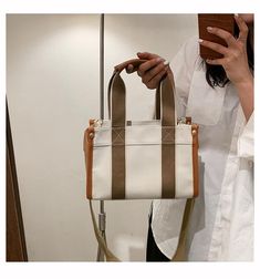 Large-Capacity Tote Bag - Shop our collection of Women's Handbags - Choose from cross body bags, tote bags, clutch and shoulder bags. Cross Body Bags, Bag Shop, Jute Bags, Bags Tote, Shopping Tote Bag, Pocket Book, Women's Handbags, Printed Bags, Bago