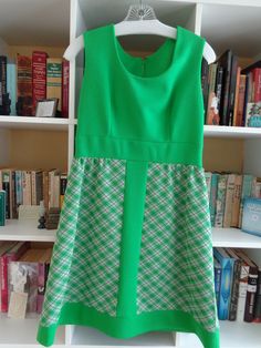 "\"MARY RICHARDS\" STYLE DRESS Early 1970's Summer Dress An Alison Ayres Original Green with Green and Black Diagonal Plaid Skirt 21 Inch Back Zipper SIZE: Small MEASUREMENTS (in inches): Shoulder to Shoulder (back): 19 Chest: 36 Waist: 30 Side Length (armpit to hem): 27 Arm Length (armpit to cuff): Sleeveless Neck Opening: 24 Neck to Hem (back): 34 Armpit to Waist (side): 7 INTERNATIONAL CUSTOMER?? Please email for Shipping Info" Retro A-line Dress With Vintage Pattern, Mod A-line Dress For Vintage Fashion, Green Sleeveless Retro Vintage Dress, Mod Style A-line Dress For Vintage Fashion, Mod Green A-line Dress, Retro Green Patchwork Dresses, Green Retro Vintage Dress, Retro Green A-line Mini Dress, Vintage A-line Lined Mini Dress