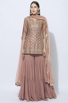 Shop for Esha Koul Peach Georgette Chanderi Kurta Sharara Set for Women Online at Aza Fashions Peach Embroidery, Cotton Dresses Online, Georgette Sharara, Sharara Designs, Designer Anarkali Dresses, Kurta Sharara Set, Kurta Sharara, Peach Shorts, Chanderi Kurta