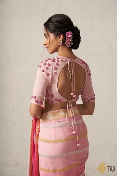 Cutwork Embroidery Blouse Designs, Dori Blouse Designs, Dori Blouse, Fashionable Saree, Lace Blouse Design, Cutwork Blouse, Model Blouse