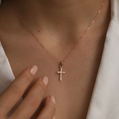 14K Yellow Gold Special Design Cross Belief Necklace Dainty Minimal Handmade Nice Gift for Women Christmas Valentine's Day Monsini Jewelry ⓂMaterials & Specifications : Necklace Chain Length : 42 cm (16.5 in) 44 cm (17.3 in) 46cm (18.1 in) 48 cm (18.8 in) Cross Pendant Width : 1 cm ( 0.39 in) Cross Pendant Length : 2.4 cm (0.94 in) Handmade Item Special Design Delicate Cross Jewelry Gift, Elegant Cross Necklace With Delicate Chain For Gift, Elegant Cross Charm Necklace As Gift, Elegant Cross Charm Necklace For Gift, Delicate Cross Necklaces For Weddings, Delicate Cross Necklace For Wedding, Christmas Gift Cross-shaped Jewelry, Elegant Pendant Cross Necklace As Gift, Elegant Pendant Cross Necklace For Gift