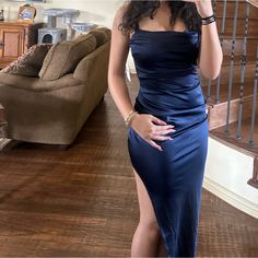 Windsor Formal Long Dress Homecoming Prom Satin Blue Size Small New With Tags Mid Night Blue Dress, Deep Blue Hoco Dress, Dark Blue Hoco Dress Long, Hoco Blue Dresses, Royal Blue Formal Dress Short, Formal Dance Dresses 8th Grade, Blue Dresses Hoco, Blue Dress Winter Outfit, 8 Grade Prom Dresses