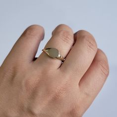 14k Solid Gold Signet Ring, Circle Signet Ring, Gold Pinky Ring, White Gold Signet Ring For men,  Celestial Signet Ring  for Ladies , Rose Features: * Made to Order.  * Gold KT: 14K * Custom Gold Color: Rose Gold, Yellow Gold, White Gold *.Top Ring Diameter:8MM * Width of Band: Graduates from 8MM to 1.5MM This ring can be made in any ring size, please specify, when placing your order. If you like this but want it slightly altered, please inquire. Customization requests are welcome! All of our je Signet Ring For Men, Signet Ring Gold, Gold Pinky Ring, Top Rings, Ring White Gold, Gold Signet Ring, Circle Ring, Gold Top, Ring For Men