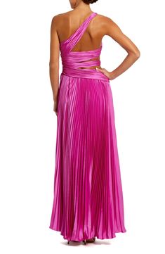 Look like you just stepped off the red carpet in this pleated gown fashioned with one-shoulder styling and cutouts. 61" length Hidden back-zip closure One-shoulder neck Sleeveless Lined 100% polyester Spot clean Imported Asian Owned/Founded Long Winter Formal Dresses, Gown Models, Black Tie Gowns, Spring Green Color, Evening Gowns Online, Vestidos Color Coral, Neutral Dresses, Satin Evening Dress, Engagement Party Dresses