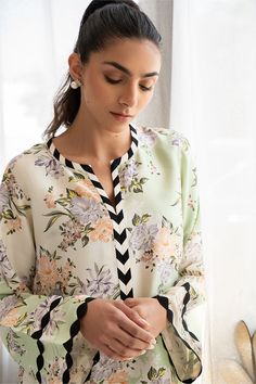 Alyssa Lawn Dress Design Ideas 2024, Kamiz Pattern, Lawn Dress Design Ideas, Embroided Shirts, Moon 2024, Dress Design Pakistani, Lawn Dress Design, Dress Design Ideas, Sania Maskatiya