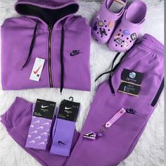 Comes With Everything You See, True To All Sizes. All Sizes Are Available In Every Color. Men & Woman Sizes Nike Sets, Nike Fits, Nike Shoes Women Fashion, See True, Cute Nike Outfits, Teen Swag Outfits, Casual Preppy Outfits, Cute Lazy Day Outfits