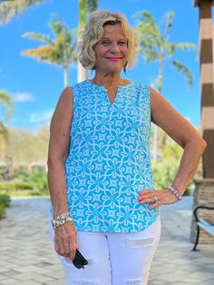 OCEAN MILE SLEEVELESS V NECK – Cathys Place Sleeveless Knit Top, Sleeveless Knit, Lily Pulitzer Dress, Knit Top, Size Medium, V Neck, My Style, Knitting, Clothes For Women