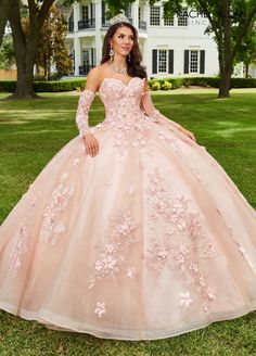 Receive lots of compliments in this 3D floral applique long sweetheart dress with A-line skirt by Rachel Allan RQ3106. Glitter organza quinceanera ball gown with strapless sweetheart neckline, sequin embroidery, 3D flowers, pleated skirt, detachable sleeves, lace-up back closure, and sweep train. 3D Floral Sweetheart Quinceanera Dress by Rachel Allan RQ3106 Rachel Allan Alta Couture Collection: Spring 2023 Style Number: RQ3106 Fabric: Glitter Organza, Sequin Embroidery, 3D Flowers Please note: T Sweetheart Neckline Organza Quinceanera Dress For Prom Season, Quinceanera Dress With Sweetheart Neckline For Debutante Ball, Fitted Organza Quinceanera Dress, Organza Quinceanera Dress With Sweetheart Neckline, Organza Quinceanera Dress With Sweetheart Neckline For Debutante Ball, Organza Quinceanera Ball Gown For Sweet 16, Organza Ball Gown For Sweet 16, Organza Ball Gown Quinceanera Dress For Sweet 16, Quinceanera Dress With Fitted Organza Bodice