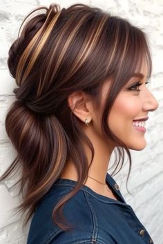 50+ Fall Hair Trends We’re Absolutely Loving for 2024 - HubPages Hair Trends Fall 2024, 2014 Hairstyles, Rambut Brunette, Fall Hair Cuts, Color Highlights, Spring Hair Color, Fall Hair Trends, Fall Hair Color For Brunettes