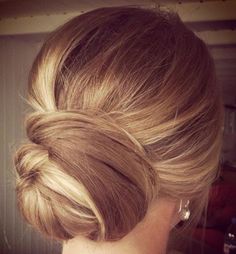 Low Bun, Fancy Hairstyles, Bridal Hair And Makeup, Wedding Hair And Makeup, Hair Envy, Bride Hairstyles, Hair Dos