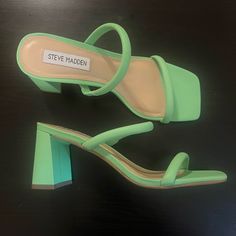 Brand New Trendy Green Heels With Heel Loop, Green Block Heels With Heel Loop, Trendy Green Heels With Branded Heel Counter, Green Square Toe Heels With Heel Loop, Green Heels With Square Toe And Medium Width, Green Square Toe Heels Medium Width, Green Square Toe Heels With Medium Width, Green Synthetic Heels With Heel Loop, Green Medium Width Heels For Spring