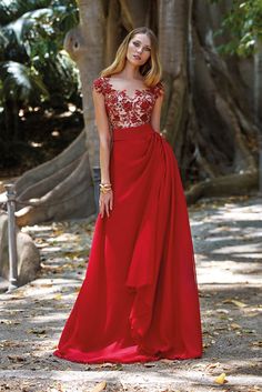 HerTrove - Embroidered bodice short sleeves dress Short Sleeves Dress, Embroidered Bodice, Sleeves Dress, One Piece Swimwear, Sweetheart Neckline, Dress Making, Evening Gowns, Red Dress, Looks Great