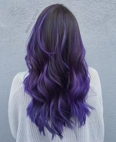 Purple Black Hair, Purple Hair Highlights, Purple Ombre Hair, Brown Ombre Hair, Black Hair Dye, Lilac Hair, Pinterest Hair, Hair Color Purple