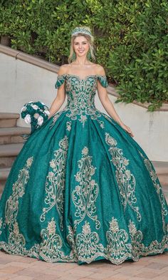 Long hunter green off the shoulder a-line quinceanera ball gown with gole lace embroidery and sweetheart neckline. Fantasy Ballgown, Ballgown Skirt, Quinceanera Dresses Blue, Unique Embroidery, Body Measurement, Quinceanera Dress, Ball Gown Skirt, Fantasy Gowns, فستان سهرة