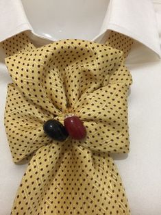 Elegant Women's Tie, 100% Silk, Made in Italy. Luxury Neck Accessory for Fashion Lovers, High Quality. Unique Gift Ideas, Gift for Her - Etsy Luxury Silk Ties, Elegant Silk Mark Certified Formal Ties, Elegant Formal Silk Mark Certified Ties, Elegant Gold Silk Scarf, Silk Party Ties, Classic Gold Silk Scarf For Formal Occasions, Luxury Silk Neckwear For Formal Occasions, Elegant Formal Silk Scarf, Luxury Silk Neckwear For Business