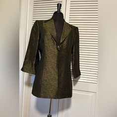 Really Nice Silk Wool Blend Lighter Weight Textured Fabric Jacket. One Button, Lined. Shoulders Have Slight Padding For Structure. Nwot. Size 10. Silk Wool, Textured Fabric, Black Silk, Blazer Suit, Wool Blend, Really Cool Stuff, Suit Jacket, Jackets For Women, Jackets & Coats