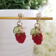 Raspberry Earrings Glass Raspberry Drop Earrings Food - Etsy Hungary Cute Fruit Jewelry, Raspberry Accessories, Gender Crisis, Raspberry Earrings, Raspberry Jewelry, Earrings Food, Fruit Jewelry, Food Earrings, Fruit Earrings