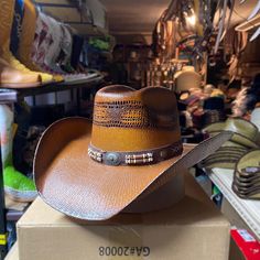 Really Nice Men's western ranch style Cowboy hat perfect for any occasion! Faded brown color wave Great to add a nice western touch to any attire for the perfect cherry on top! Easy combinable with any styles, Great for rodeos, concerts, family gatherings and more with breathable and non-tight comfort fit! Lightweight with elastic band for a better fit with water proof and wind proof material made 100% from Mexico! Available in sizes small & Medium!  Spanish: ¡Un bonito sombrero de vaquero estilo rancho occidental para hombre, perfecto para cualquier ocasión! Ola de color marrón descolorido ¡Genial para añadir un bonito toque occidental a cualquier atuendo para la cereza perfecta en la parte superior! Fácil de combinar con cualquier estilo, ideal para rodeos, conciertos, reuniones familiar Brown Cowboy Hat, Mens Western, Chapeau Cowboy, Western Cowboy Hats, Rodeo Cowboy, Color Wave, Cherry On Top, Color Marron, Ranch Style