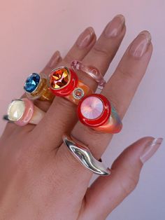 Designer Cocktail Ring | Acrylic Statement Ring – MOUNSER Mood Rings, Orange Ring, Weird Jewelry, Summer Rings, Acrylic Ring, Mood Ring, Necklace Diy, Ring Collection, Resin Ring