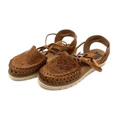 PRICES MAY VARY. DESIGN: Women’s Woven Authentic original Mexican Huarache leather sandal | Enhance your on-the-go look and make a statement everywhere you go with these beautiful leather huaraches | Slip On Style Sandal With Lace Up Straps QUALITY: The Upper Part of the Sandal is all Woven Genuine Leather | Genuine Leather lace up straps | Rubber Soles | Synthetic Inner Sole Lining | The innersole is both glued and stitched to the bottom sole as usual huaraches are in Mexico to provide extra du Mexican Sandals Huaraches, Hippie Shoes, Mexican Lace, Western Shop, Huarache Sandals, Sandal Platform, Authentic Mexican, Cute Boots, Beautiful Boots