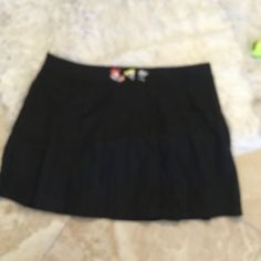 Shein Powerpuff Girls Embroidered Skirt Size 3xl Brand New Better Fits 1x Qaist Apprx 40-42 Skirts Shein, Shein Skirts, Girls Skirt, Embroidered Skirt, Powerpuff Girls, Black N Yellow, Womens Skirt, Brand New, Skirt