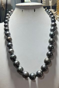 👉11-14mm Tahitian black pearl 👉Bigger pearls!! 👉14k gold filled  👉18" with 3" extension 👉Shipping from Hawaii🌺 👉Thank you Necklace Sale, Tahitian Pearl Necklace, Tahitian Black Pearls, Big Pearl, Tahitian Pearls, Black Pearl, Tahiti, Rings Statement, Favorite Jewelry