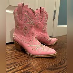 Brand New, Never Been Worn! Gorgeous Pink Cowgirl/Cowboy Boots. Doesn’t Have A Box. I Didn’t Receive One When I Purchased. So Cute And Perfect To Wear With Dresses, Denim Shorts, Concerts, Etc. Bundle And Save Trendy Boots For Western-themed Events In Spring, Country Style Boots For Spring Country Events, Trendy Ranch Boots For Spring, Pink Ankle Boots For Summer, Summer Pink Ankle Boots, Country Style Boots For Ranch In Spring, Country Style Boots For Spring Ranch, Western Style Fitted Heeled Boots For Spring, Casual Pink Heeled Boots For Spring