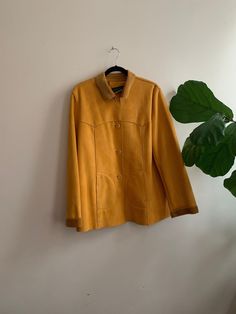 🏷 12 (Sh: 18in, B; 20in, W: 21in, L: 29in) | Gorgeous mustard yellow jacket by Harvé Benard. Raw edge design on front and two pockets. No flaws  🛍$52 or get it for $29.99 via bohomievtg.com (Please follow instructions on landing page for access or DM us!) *All measurements taken flat Classic Yellow Outerwear With Lapel Collar, Yellow Button-up Outerwear With Buttons, Yellow Buttoned Outerwear, Yellow Lapel Collar Outerwear For Work, Yellow Outerwear With Lapel Collar For Work, Retro Solid Color Outerwear For Work, Classic Yellow Long Sleeve Outerwear, Fitted Mustard Outerwear For Work, Yellow Blazer With Button Closure For Fall