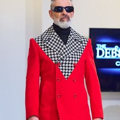 Red & Houndstooth Pattern Winter Coat Same Houndstooth Pattern On Back Of Coat 100% Wool Double Breasted Closure Custom Made 1 Of 1 Great Condition. Only Worn For Fashion Show Winter Coat Pattern, Red Houndstooth, What Should I Wear Today, Club Red, Dress Suits For Men, Queer Fashion, What Should I Wear, Black Houndstooth, Houndstooth Blazer