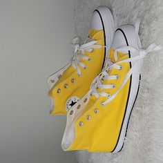 Brand New With-Out The Box Unisex Converse Chuck Taylor All Star Hi Sneaker Style: A06160c Color: Amarillo/White/Black Textile Upper--Textile Lining Lace Up Closure Reinforced Rubber Toe Cap Unisex Styling: Men-Us/9 Women-Us/11 Imported Made In Vietnam Trendy Yellow Lace-up High-top Sneakers, Yellow High-top Sneakers With Vulcanized Sole For Streetwear, Yellow Lace-up Sneakers With Vulcanized Sole, Casual Mustard Lace-up Sneakers, Yellow Converse High-top Sneakers With Rubber Sole, Trendy Yellow Sneakers For Spring, Mustard Low-top Sneakers For Spring, Yellow Converse High-top Sneakers, Mustard Casual Sneakers With Round Toe