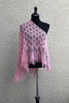 Valentine gift! Knit shawl in 100% wool in soft pink (slightly heather shade) color. It is very laced and delicate and yet warm an cozy. Simple flower ornament adds a roman... #kgthreads Elegant Fitted Pink Shawl, Pink Semi-stitched Shawl For Festivals, Elegant Pink Shawl Scarves, Blouse Top Pattern, Pink One-size Winter Shawl, Crochet Lace Shawl For Winter, One Size, Soft Green Color, Pink Shawl, Knitting Bag Pattern