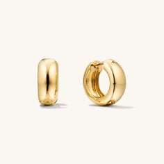 The most pillowy hoops you’ve ever seen, and they stack like a dream. Featuring a clicker closure for maximum comfort and security. Chunky Gold Hoop Earrings, Thick Hoop Earrings, Medium Hoop Earrings, Accessories Jewelry Earrings, Gold Hoops, Gold Hoop, Gold Hoop Earrings, Gold Vermeil, Solid Gold