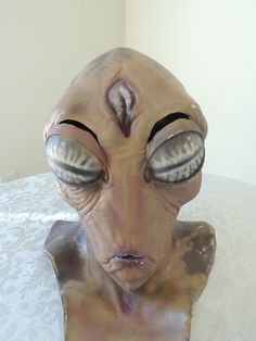 Rare 1980's Alien Latex Mask Numbered 172213 Halloween Mask. In good condition with some minor wear. (see pics). This is a work of art made by Jordu Schell from his solo expedition. Numbered 172213. An awesome mask that would be the perfect sci -fi Alien invader. They are here! Vintage Halloween Costume Masks And Prosthetics, Vintage Halloween Masks And Prosthetics For Costume Party, Vintage Masks For Costume Party, Alien Invader, Costume Masks, Cool Masks, Halloween Mask, Costume Mask, Halloween Masks