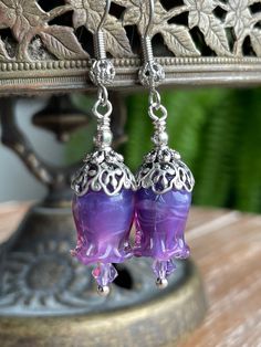 Lampwork Glass Purple Flower Earrings Glass Flower Earrings, Flower Necklaces, Hand Sculpture, Fairy Jewelry, Flower Beads, Purple Flower, Jewelry Inspo, Flower Necklace, Beaded Flowers