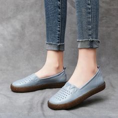 Spring Summer Woman Flats. Genuine Leather Casual Shoes. Slip-On Moccasins Soft Loafers Casual Shoes For Women Big size 35-42. Flats Type: Loafers Origin: CN(Origin) Upper Material: GENUINE LEATHER Upper-Genuine Leather Type: Cow Leather Toe Shape: Round Toe Style: LEISURE Outsole Material: Rubber Closure Type: Slip-On Fit: Fits true to size, take your normal size Occasion: Casual Insole Material: PU Fashion Element: Hollow Season: Summer Pattern Type: Solid Department Name: Adult Model Number: Soft Loafers, Women Oxford Shoes, Summer Patterns, Leather Flats, Casual Shoes Women, Loafers For Women, Womens Flats, Loafer Shoes, Cow Leather