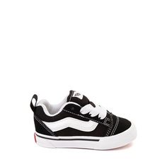 Shoes For Toddler Girl, Shoes For Babies, Black And White Vans, Mommy Daughter Outfits, Daughter Outfits, Baby Jordans, Shoe Size Chart Kids, Toddler Stuff, Vans Store