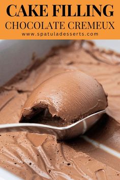 The perfect chocolate cream filling Things To Do With Heavy Cream, Whipped Chocolate Filling, French Frosting Recipe, Vanilla Cremeux Recipe, Best Filling For Cakes, Frosting No Heavy Cream, Chocolate Whipped Cream Cake, Chocolate Pastry Cream Filling, French Cream Filling