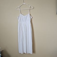 A New Day Women's White Eyelet Midi Dress With Spaghetti Straps And A Bustier Look Front Fully Lined 100% Cotton Sz M Nwt Xx1 Measurements Are Approximate Armpit To Armpit 16" Questions? Please Leave Comments Below. Thank You For Visiting White Sundress With Adjustable Straps For Daywear, White Cotton Sundress With Adjustable Straps, White Sundress With Spaghetti Straps For Daywear, Eyelet Midi Dress, Green Slip Dress, Black Dress With Pockets, Target Dress, Midi Sundress, Full Skirt Dress