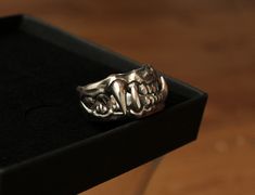 Predator Jaw-shaped, Sterling Silver Ring Making this ring I was using big cats skulls as reference. Tried to make maximum realistic and detailed shape. Sure it is more round than an actual skull, because it is a ring :) Ring is not heavy, consist of two separate parts that match well. Material is oxidized and polished Sterling Silver. Contact me if you want your ring light, without oxidation. Will be shipped in jewelry box. All jewelry designs are original creations :) Always glad to answer you Silver Ring Making, Jewelry Box Design, Cat Skull, Ring Making, Organic Cosmetics, How To Make Rings, Dope Jewelry, Ring Light, Double Ring