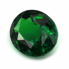 Natural Tsavorite 5.08 carats Gia Certified Oval Green Gemstones, Green Round Cut Emerald Gemstones, Green Round Cut Emerald, Round Cut Green Emerald Gemstones, Round Green Emerald Gemstones, Gia Certified Round Green Gemstones, Gems And Minerals, Oval Shape, Green Color