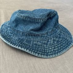 Women’s Blue American Eagle Denim Bucket Hat. Never Worn Denim Bucket Hat For Spring, Vintage Washed Hats For Summer, Vintage Washed Summer Hats, Spring Denim Bucket Hat With Short Brim, Casual Pre-washed Bucket Hat With Curved Brim, Casual Blue Bucket Hat One Size, Casual Washed Brimmed Hats, Summer Denim Brimmed Hat, Brimmed Denim Summer Hat