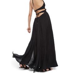 This Dress Is Very Hard To Photograph! Never Worn.. Black. Ties In The Back At Neck And Lower Back. Vneck. Flowy Bottom. Heavy Material. Really Pretty. Feminine Chic, Stylish Women Fashion, Style Maxi Dress, Lower Back, Free People Dress, Timeless Elegance, Cut Out, Free People, V Neck