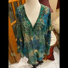 New Without Tags Perfect Conditionnever Worn Raviya Beaded & Jewel V Neck Green/Black Long Sleeve Tunic Shirt Sz L 100% Polyester Nwnt. Nice Beaded & Jewel Long Sleeve Tunic Shirt. Long Sleeve. Green/Black/White/Blue. Never Worn. Pit To Pit 22.5 Length 30 Festive Embellished V-neck Top, Bohemian Green Tops For Party, Green Embellished Festive Tops, Green Embellished Tops For Festive Occasions, Embellished Green Tops For Festive Occasions, Festive Green Embellished Tops, Bohemian Sequin Top For Spring, Sequined Long Sleeve Tops For Festivals, Long Sleeve Sequin Tops For Festivals